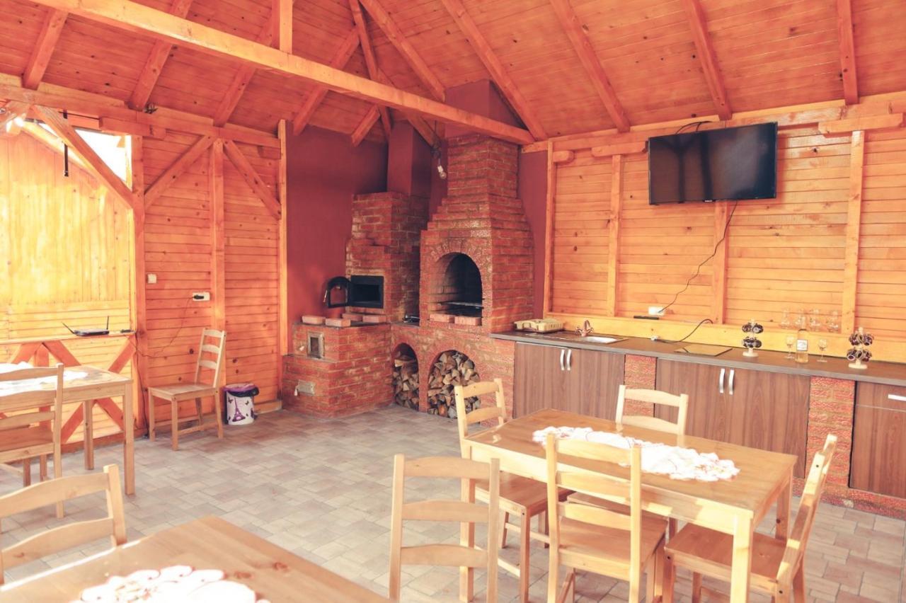 Hotel Rebecca Land Corbi Zewnętrze zdjęcie