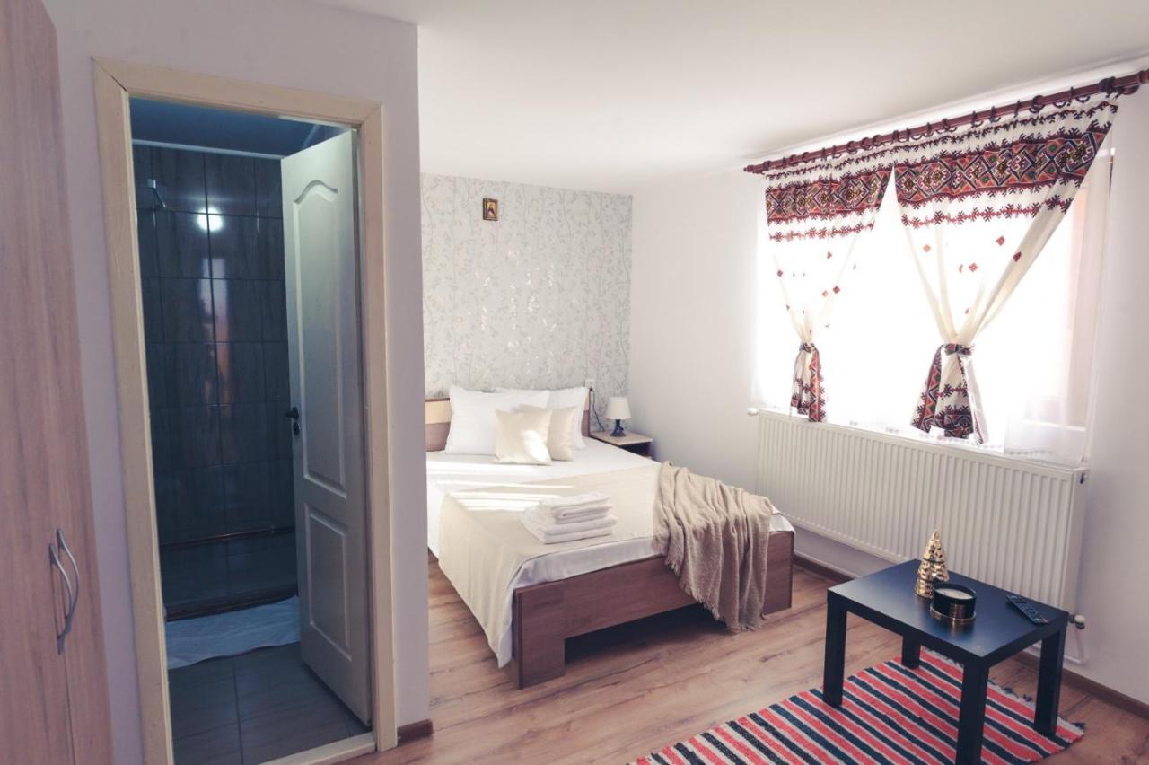 Hotel Rebecca Land Corbi Zewnętrze zdjęcie