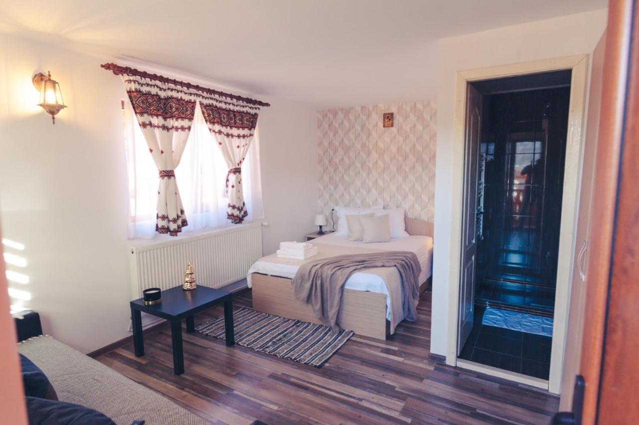 Hotel Rebecca Land Corbi Zewnętrze zdjęcie